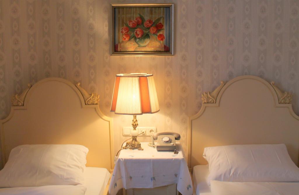 Hotel-pension Funk Am Kurfuerstendamm Hotel Berlino