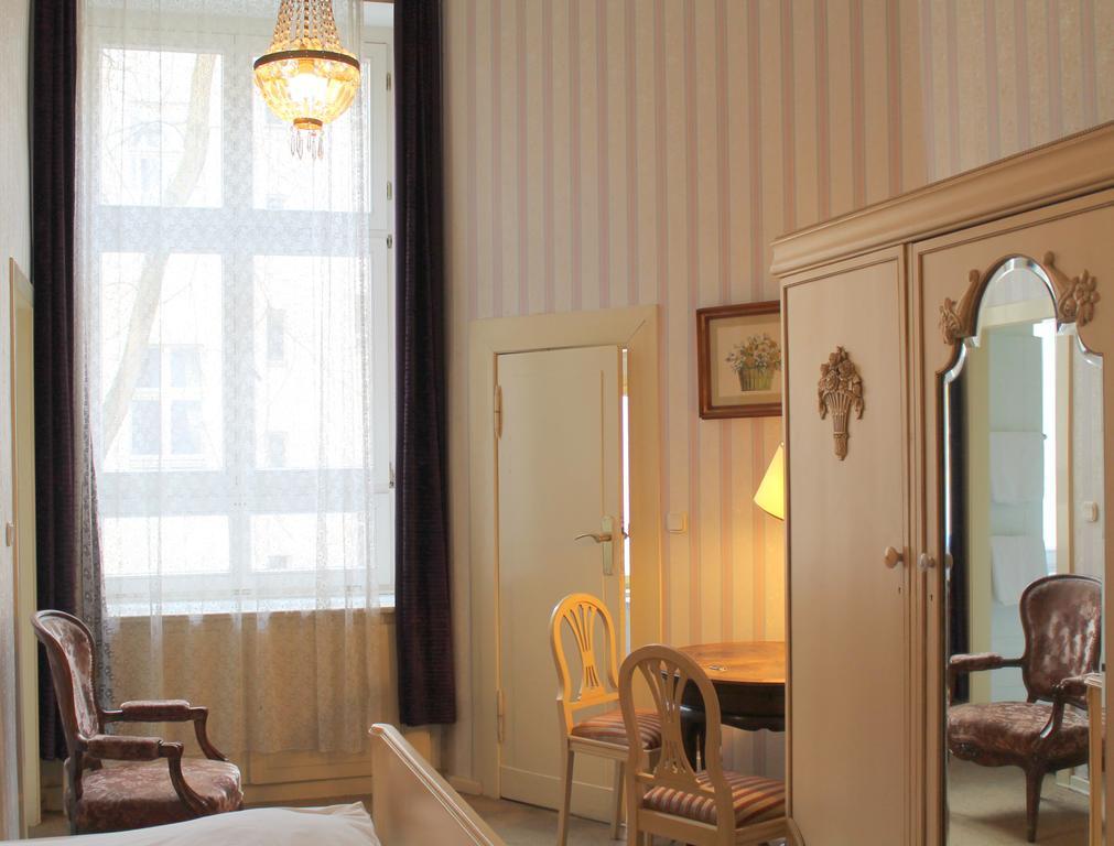 Hotel Hotel-pension Funk Am Kurfuerstendamm Berlino