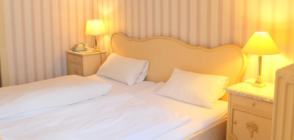 Hotel-pension Funk Am Kurfuerstendamm 3* Berlino