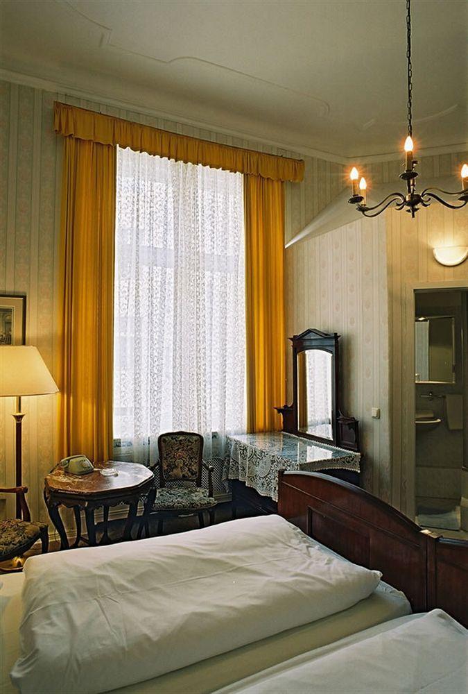 Hotel-pension Funk Am Kurfuerstendamm Hotel