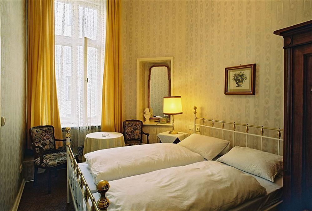 Hotel-pension Funk Am Kurfuerstendamm Hotel Berlino