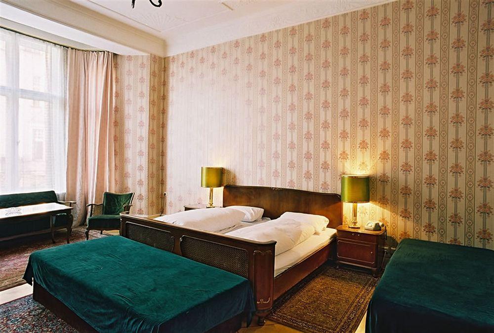 Hotel-pension Funk Am Kurfuerstendamm 3* Berlino