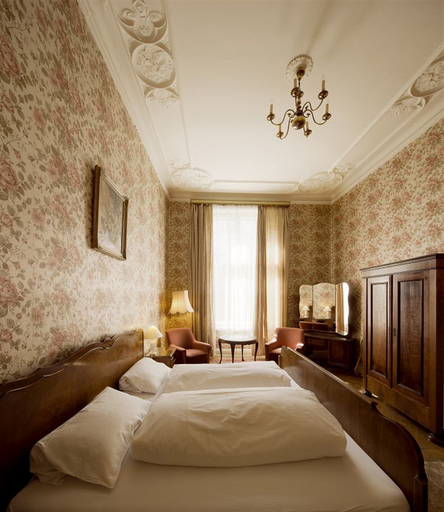 Hotel-pension Funk Am Kurfuerstendamm Berlino