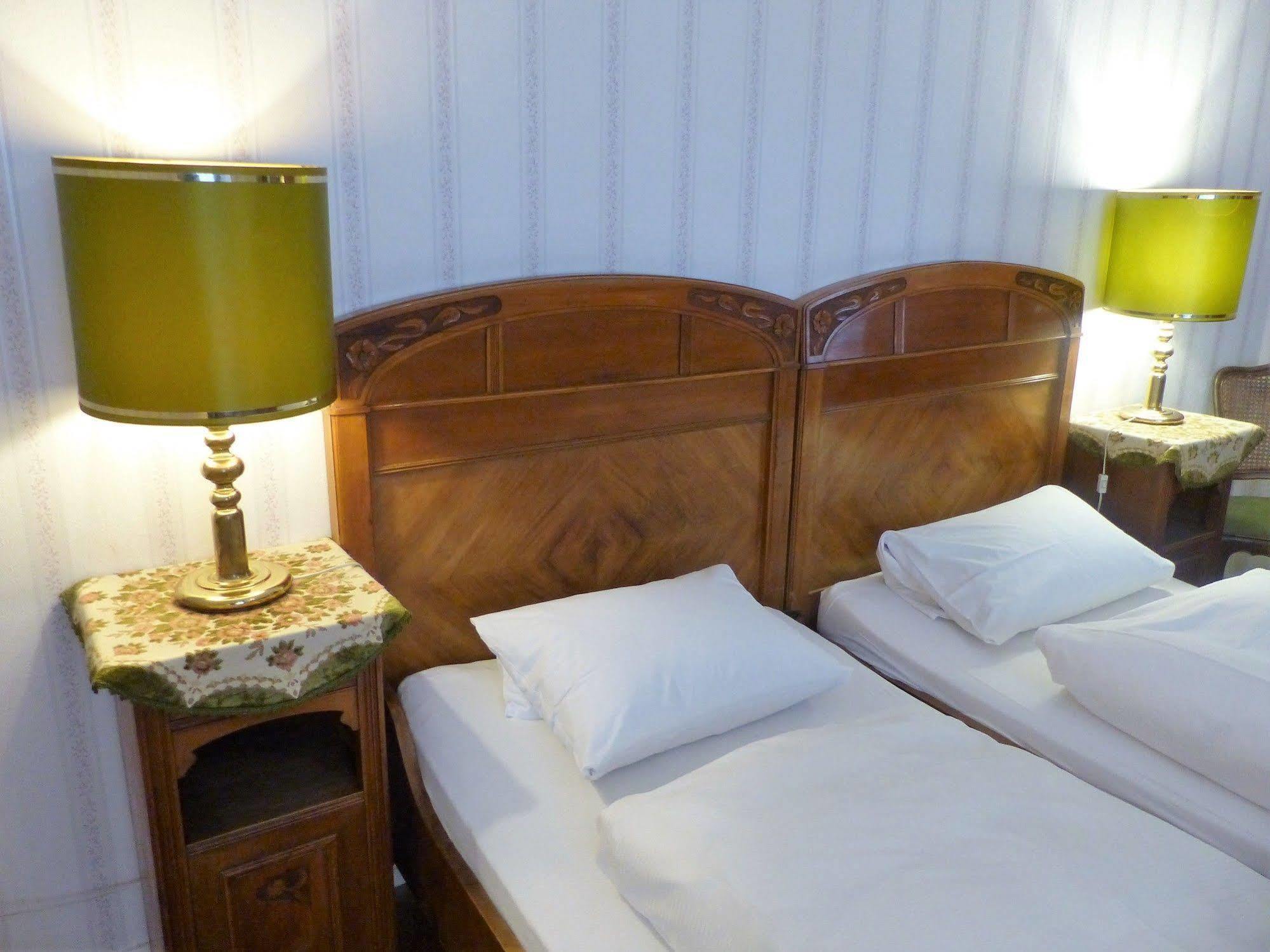 Hotel-pension Funk Am Kurfuerstendamm