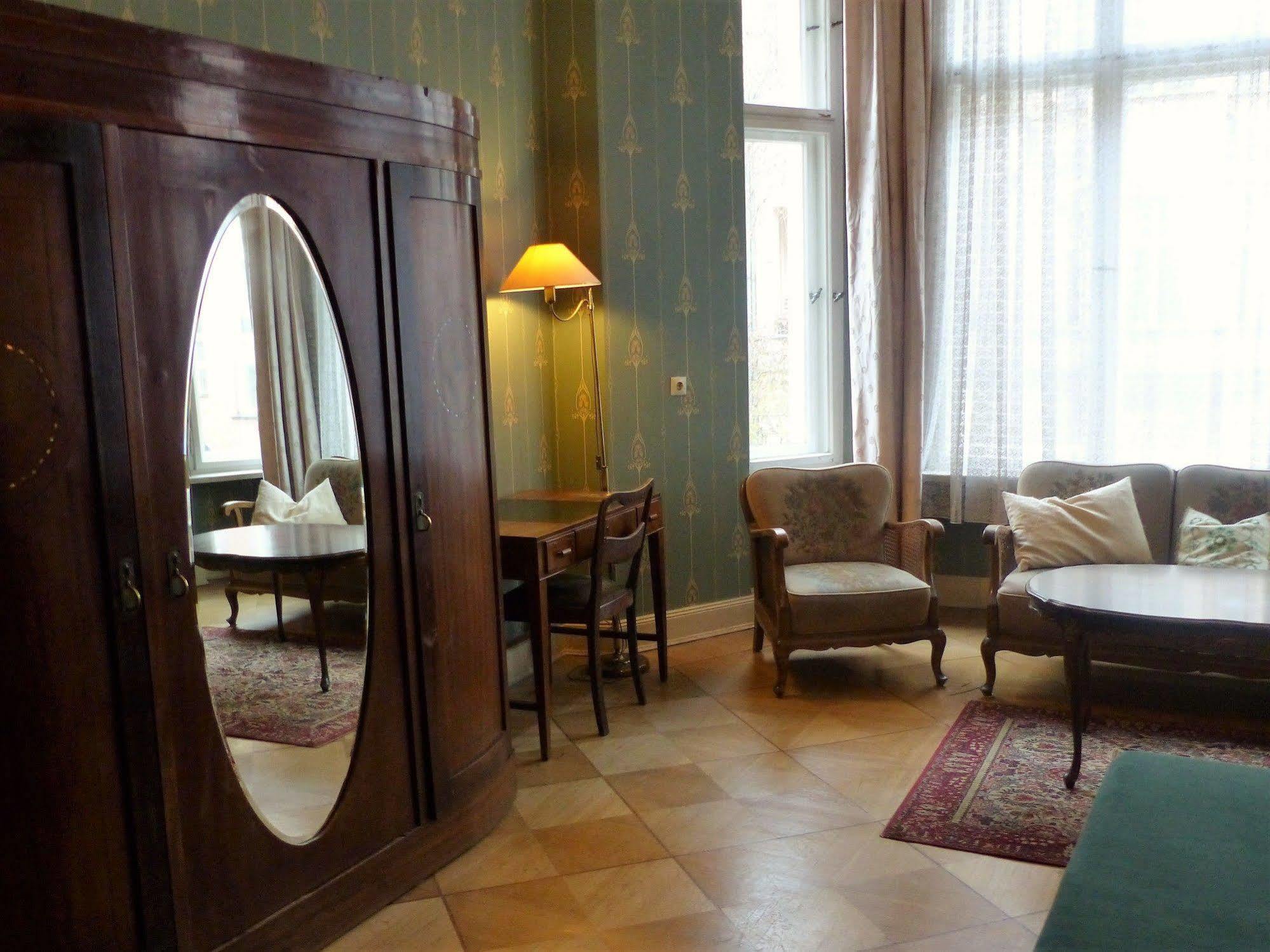 Hotel-pension Funk Am Kurfuerstendamm Hotel