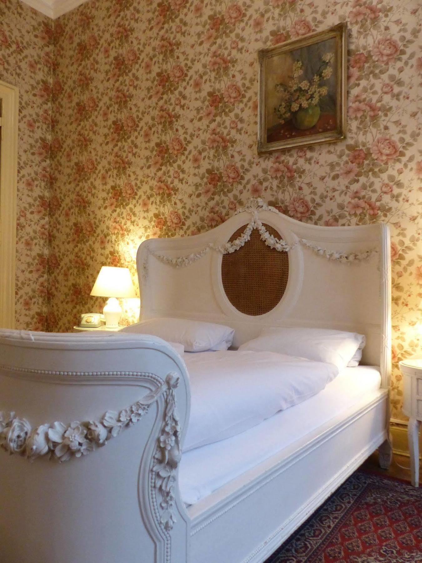Hotel-pension Funk Am Kurfuerstendamm 3* Berlino