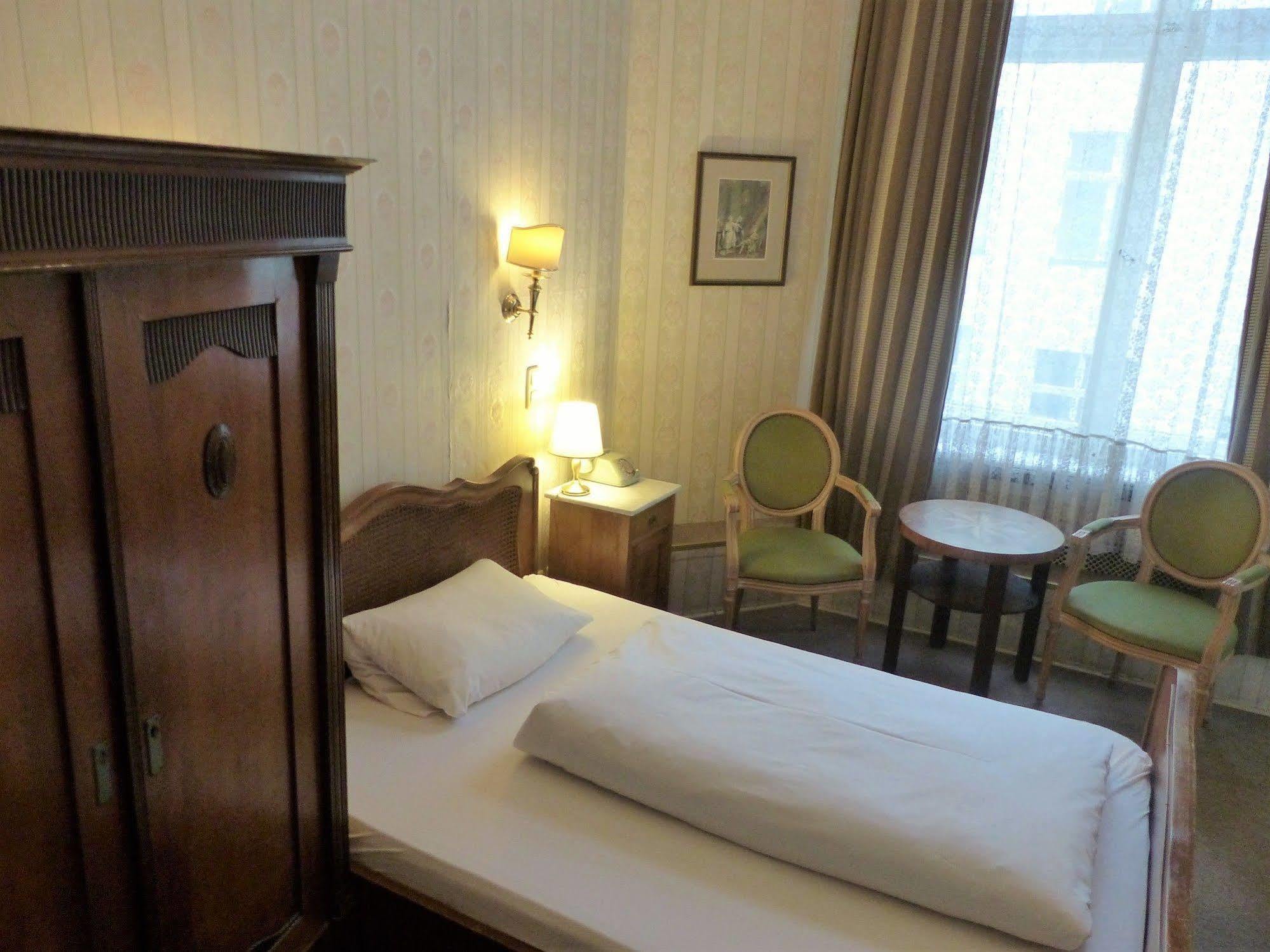 Hotel Hotel-pension Funk Am Kurfuerstendamm 3*